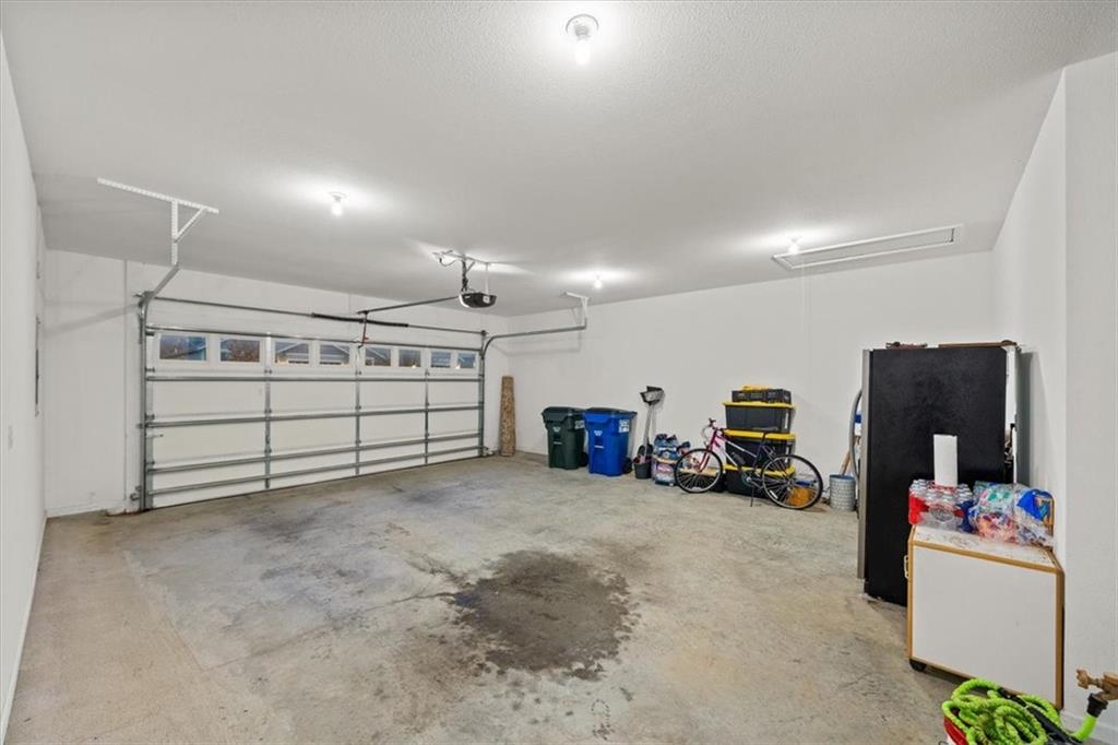 5614 Chimney Rocks Circle