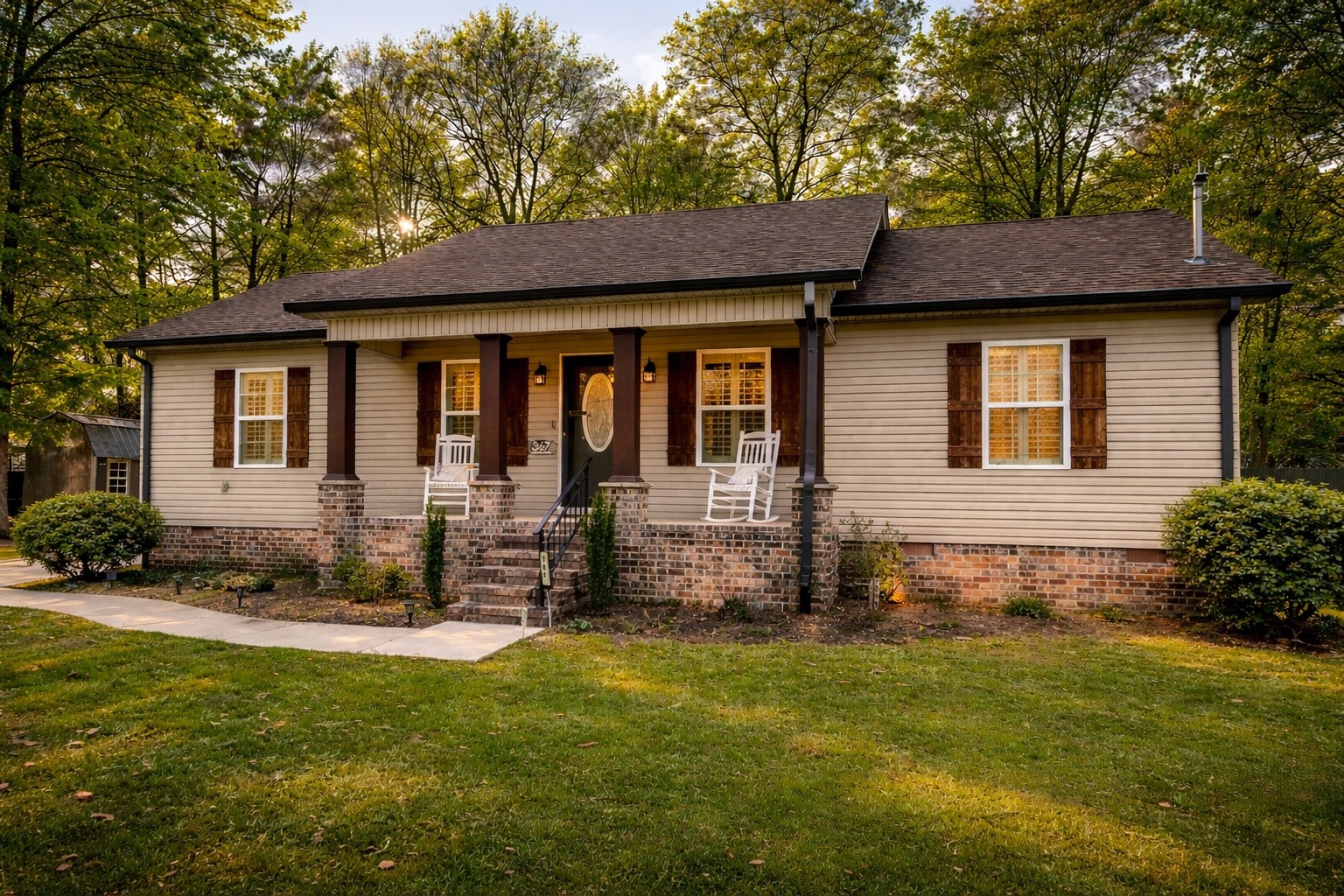 367 Stillwood Dr — sold