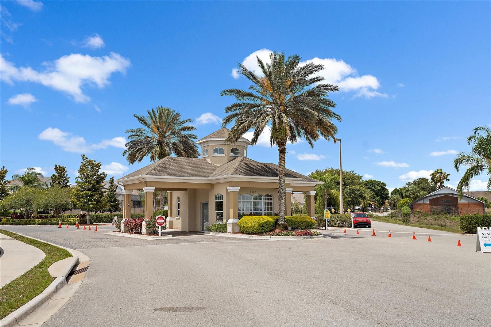 2302 Silver Palm Dr 204