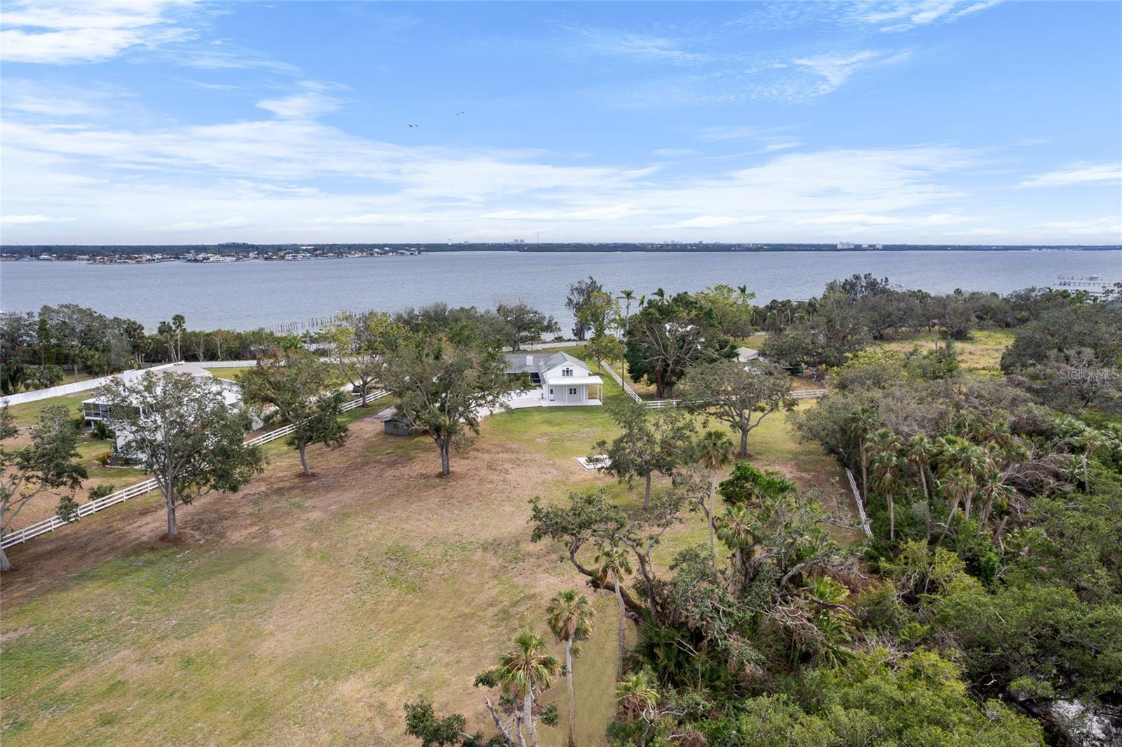 724 Bayshore Drive