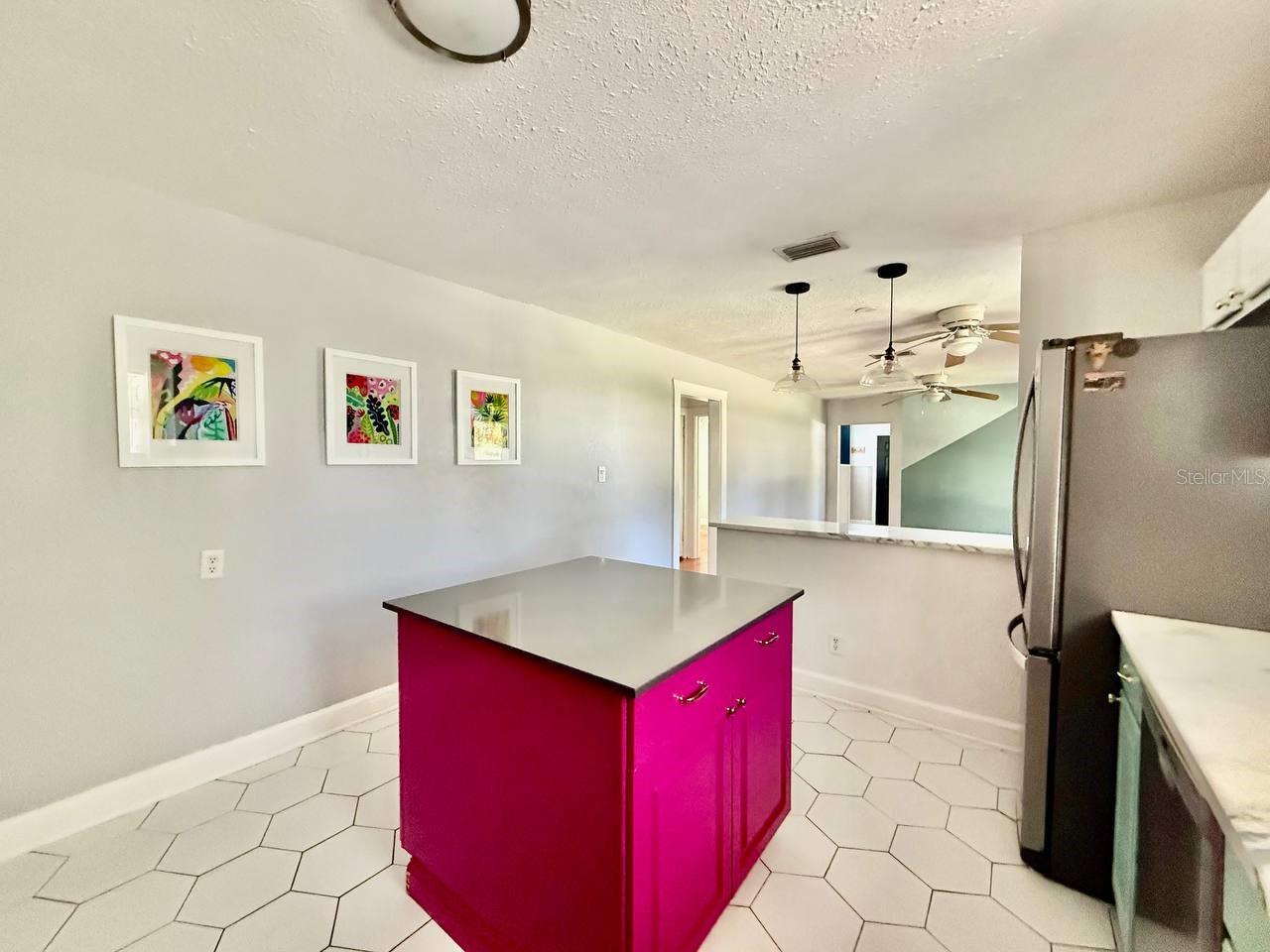 2120 46th Av N