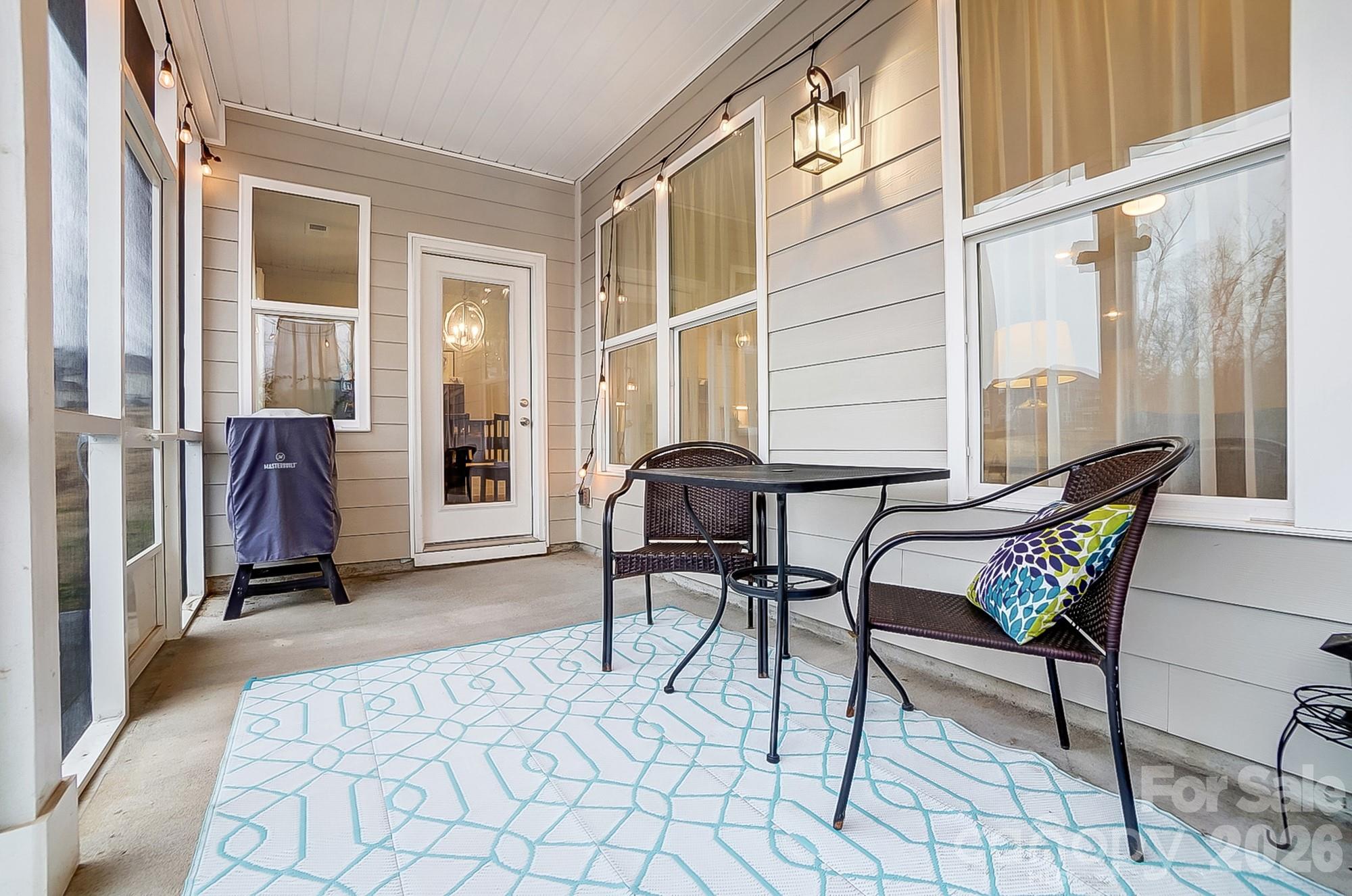 6858 Hunts Mesa Drive