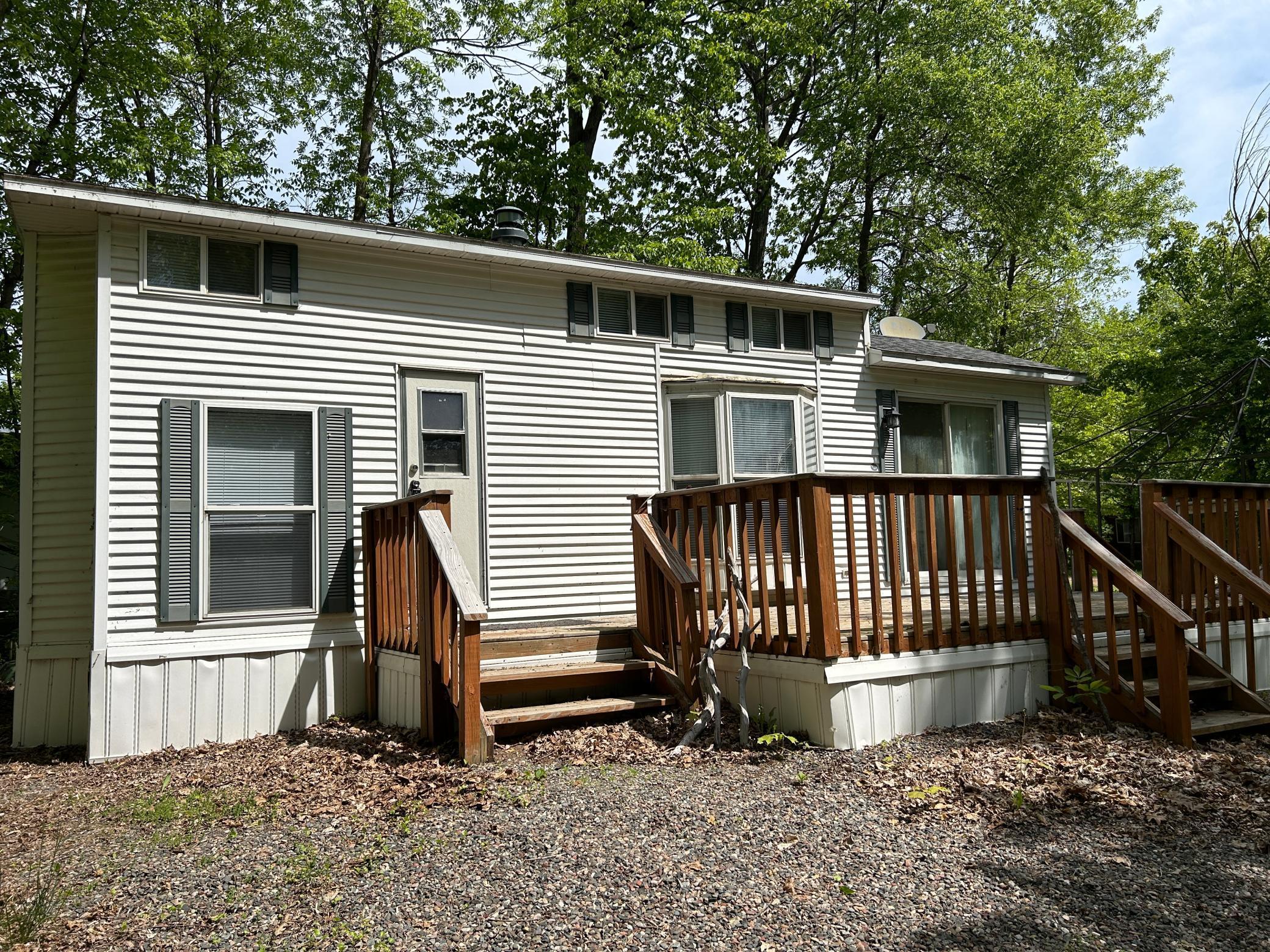 L9-10 B 5 Canterbury Town