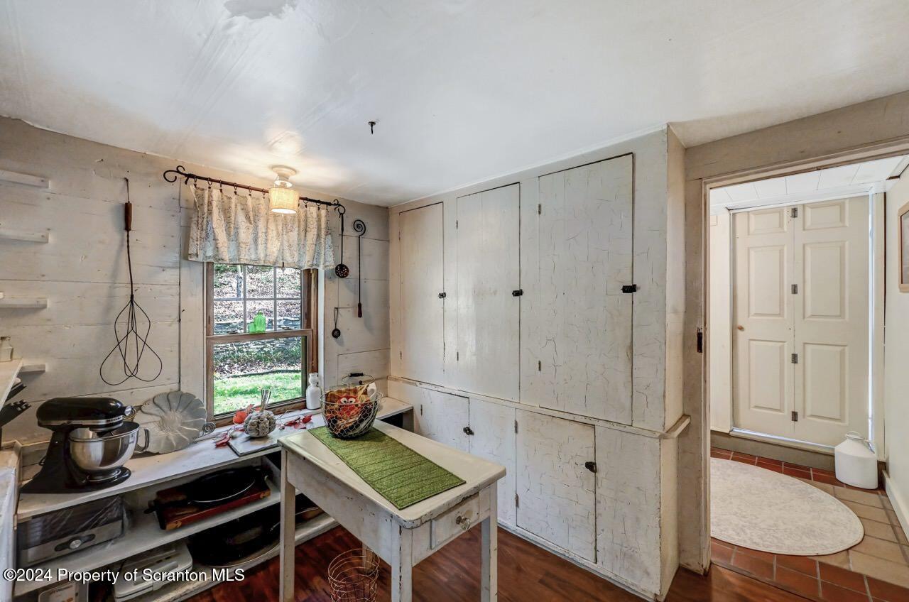 332 Grinnell Road
