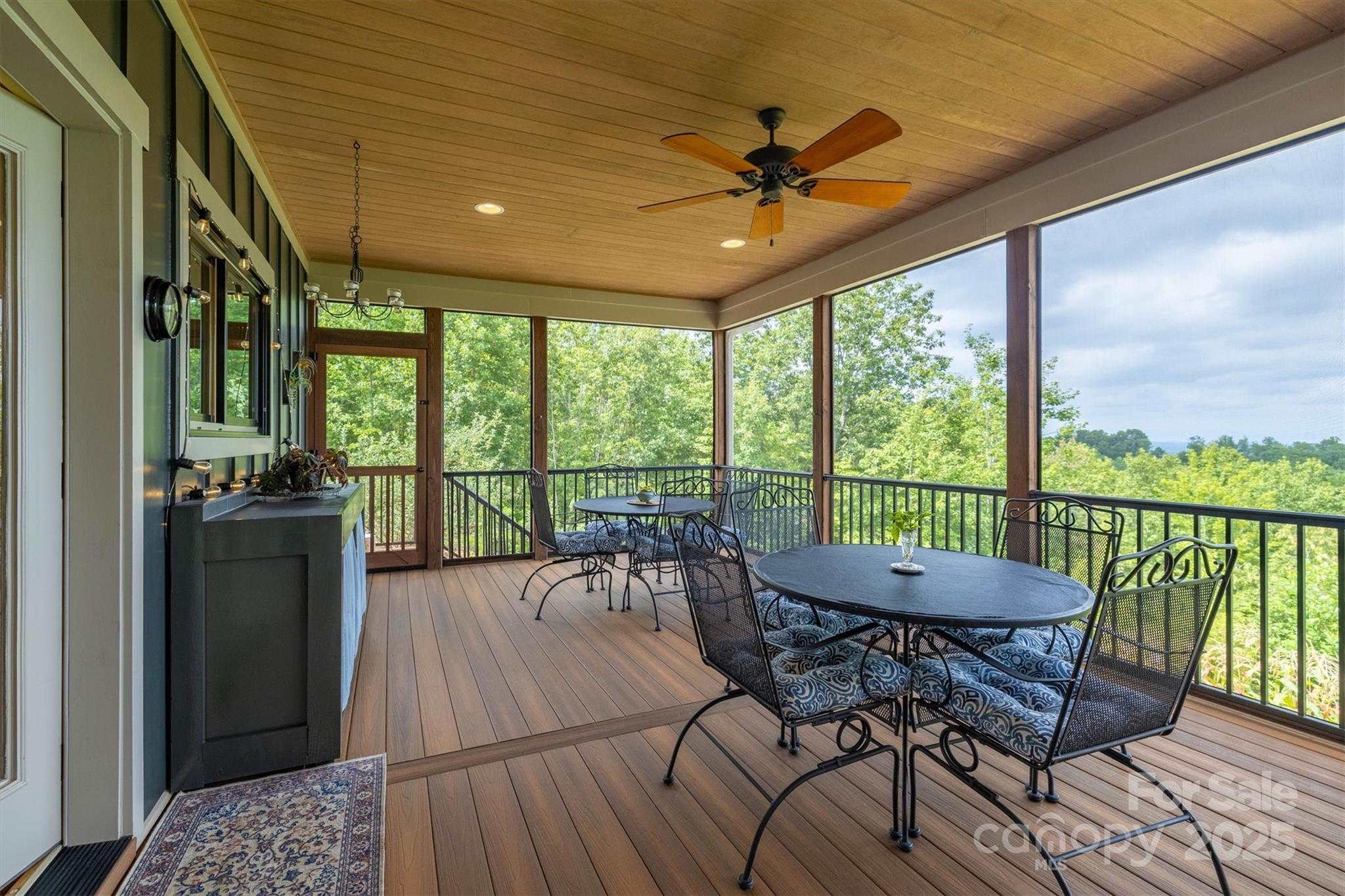 381 Scenic Overlook Drive