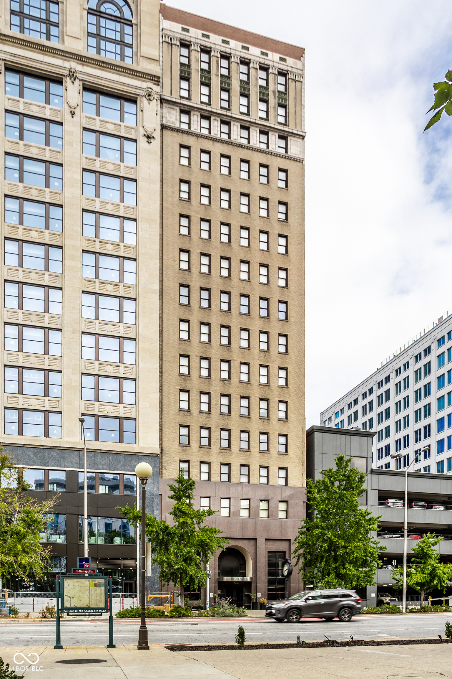 110 E Washington Street # 1402