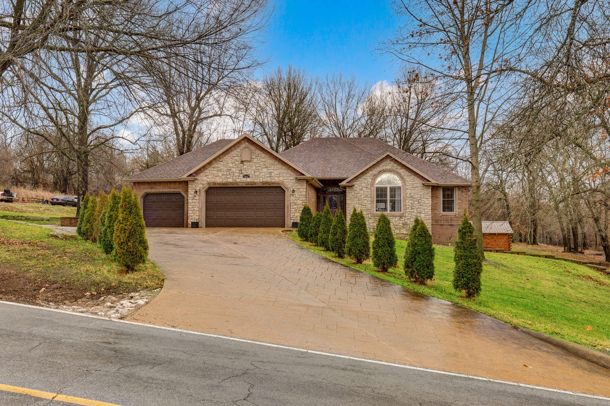 4642 N Farm Road 159