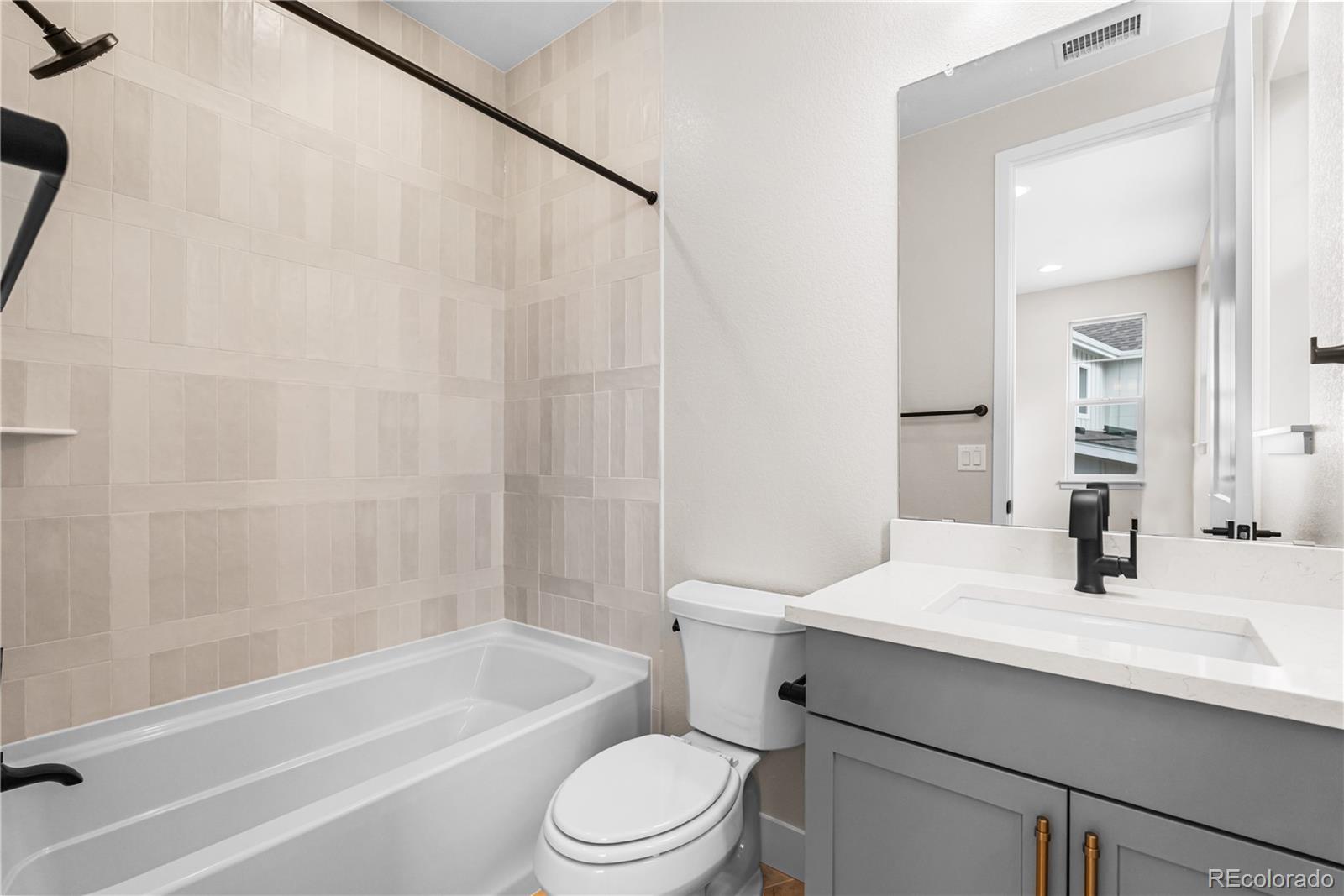 6529 Still Pine Circle