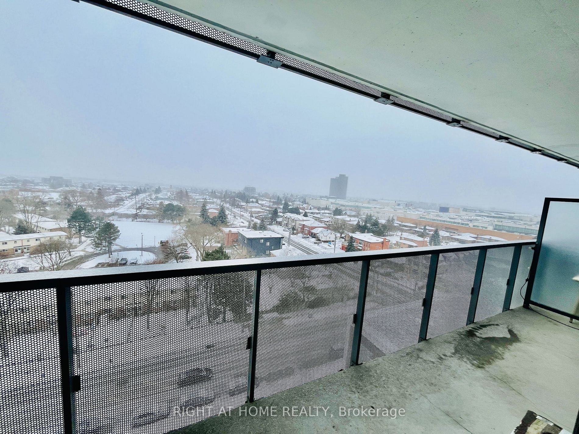 160 Flemington Rd 1215