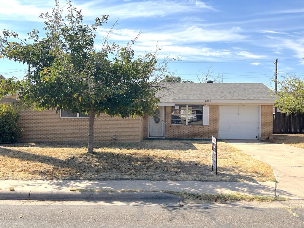 4617 Leisure Dr