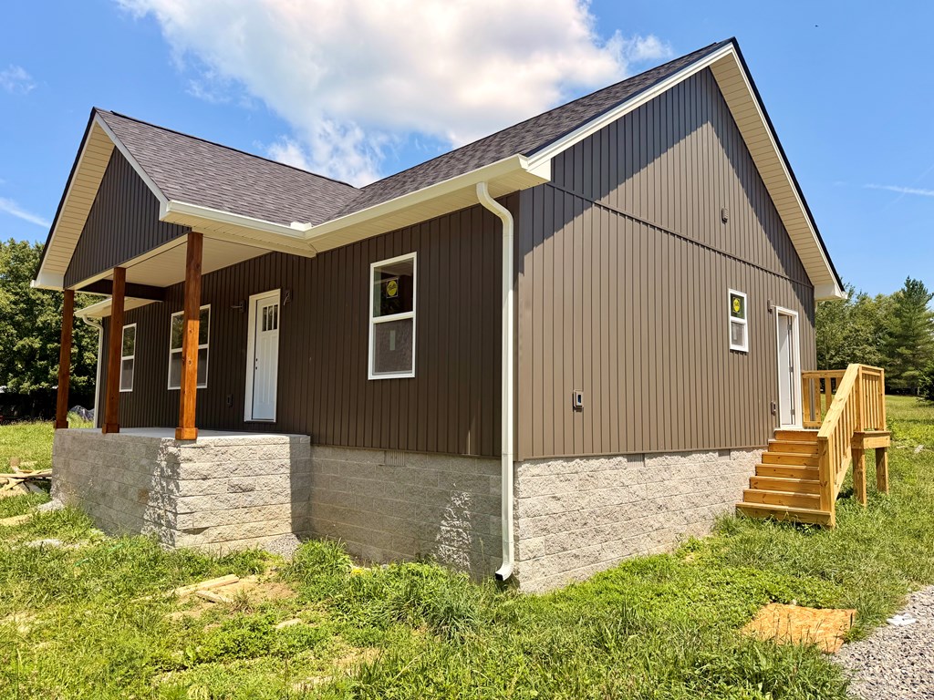 126 Duke Rd