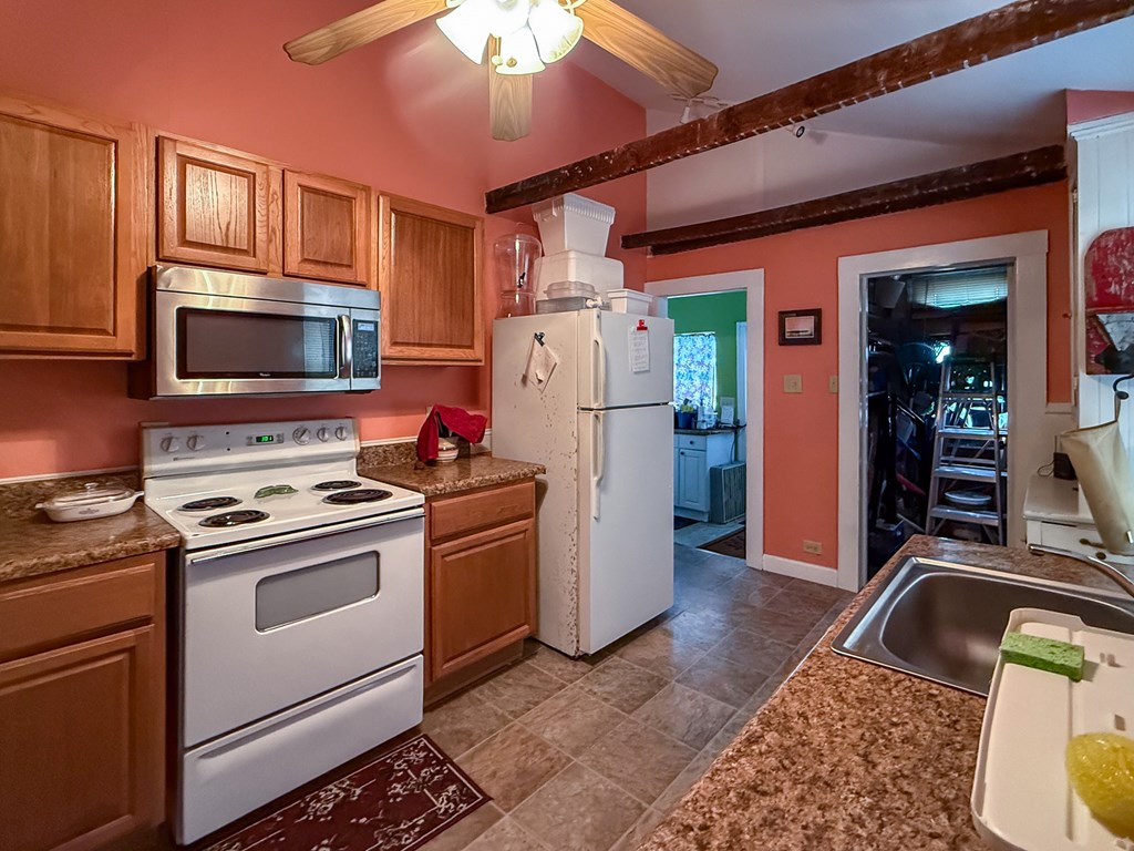 539 Monroe Ave 262