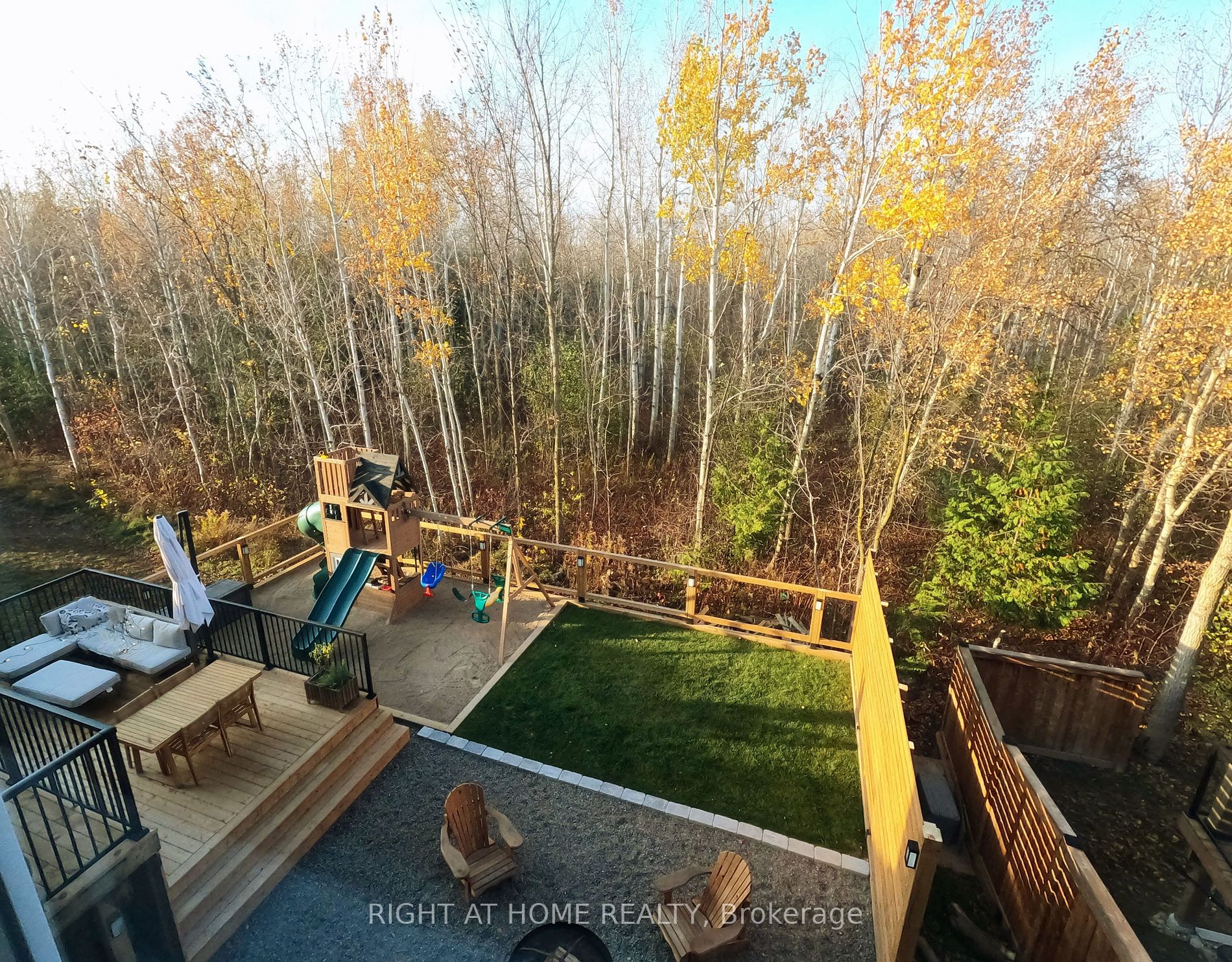 215 Roy Dr