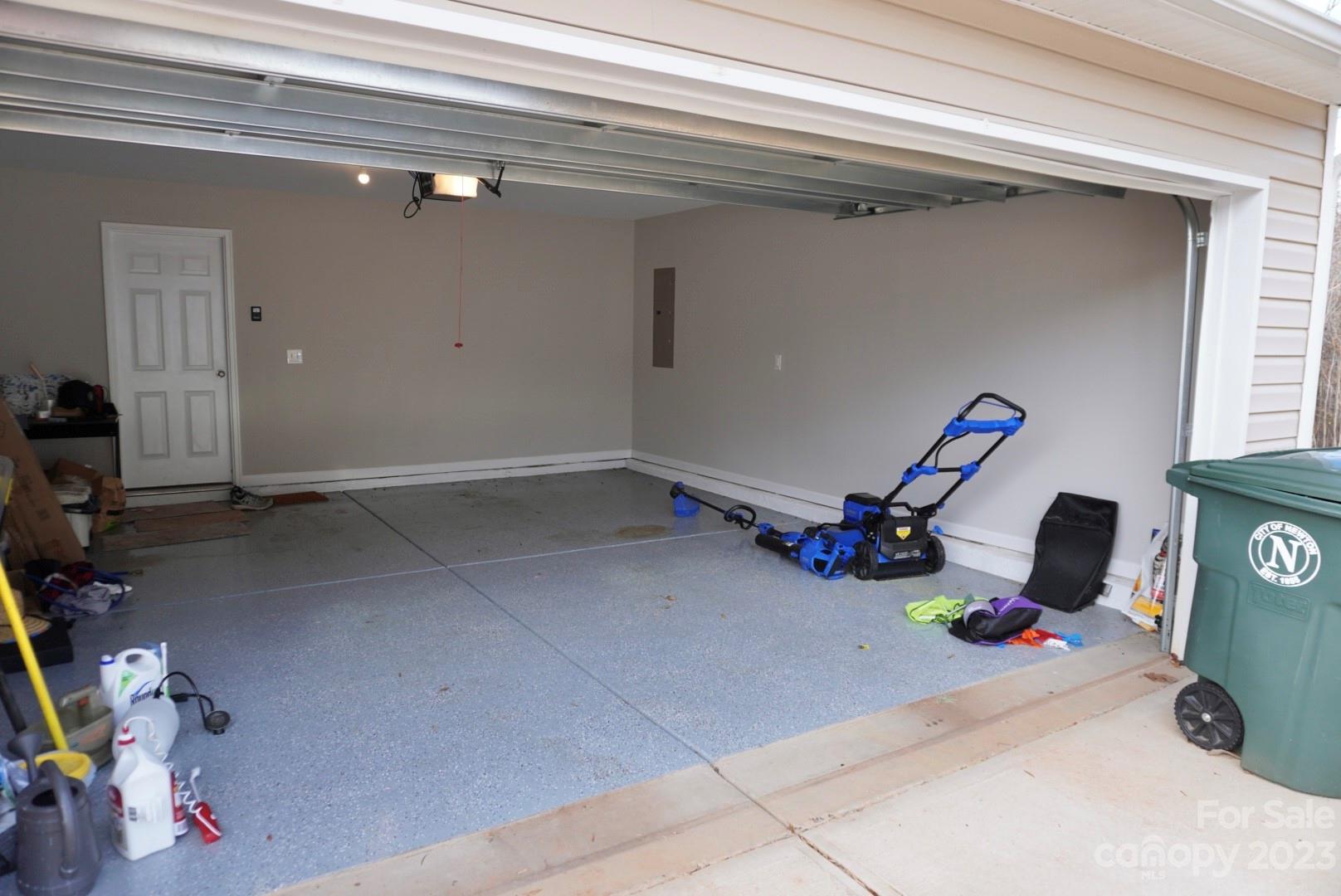 1387 Cannan Mountain Drive