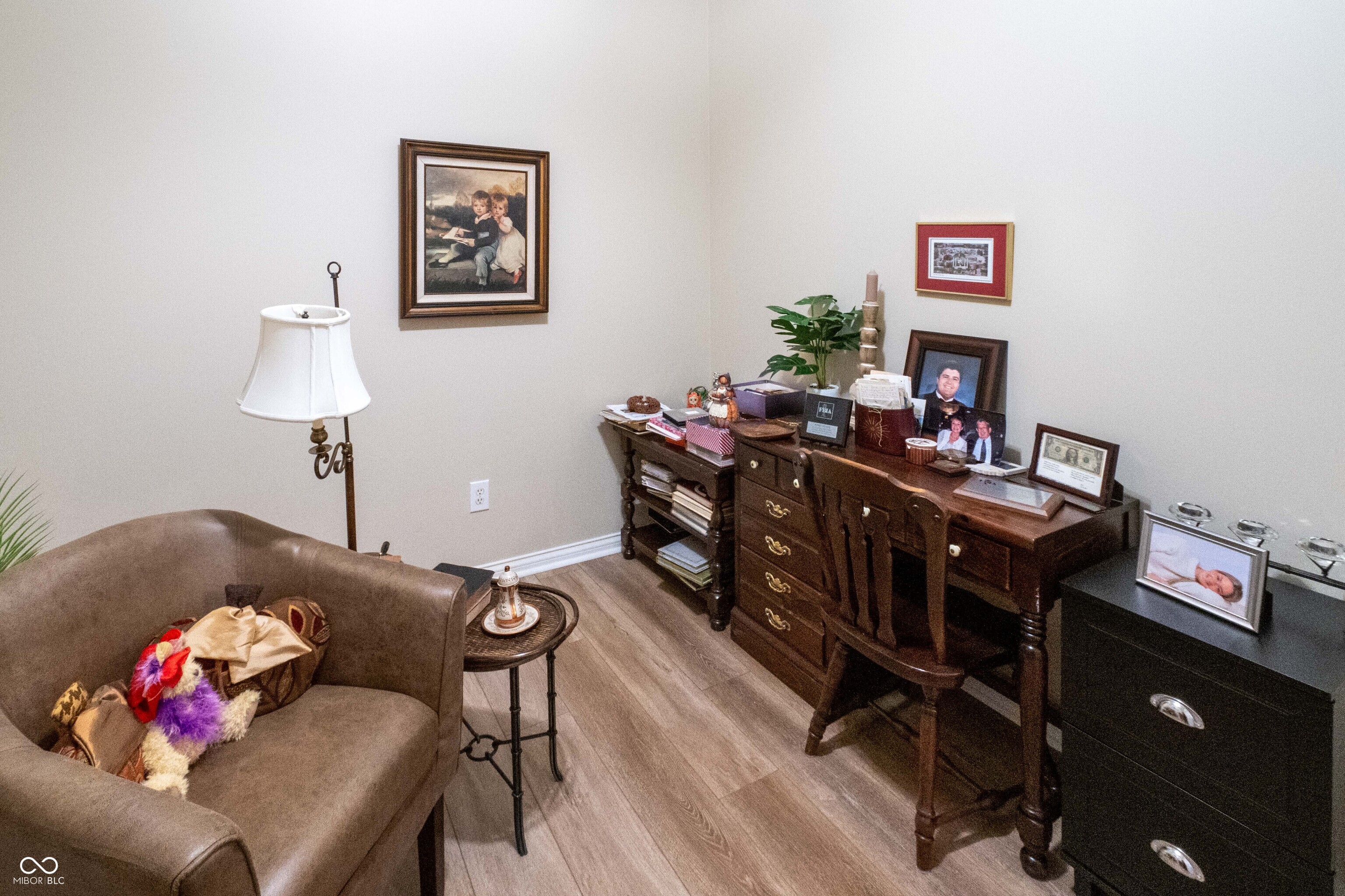 1701 Pathway Drive N