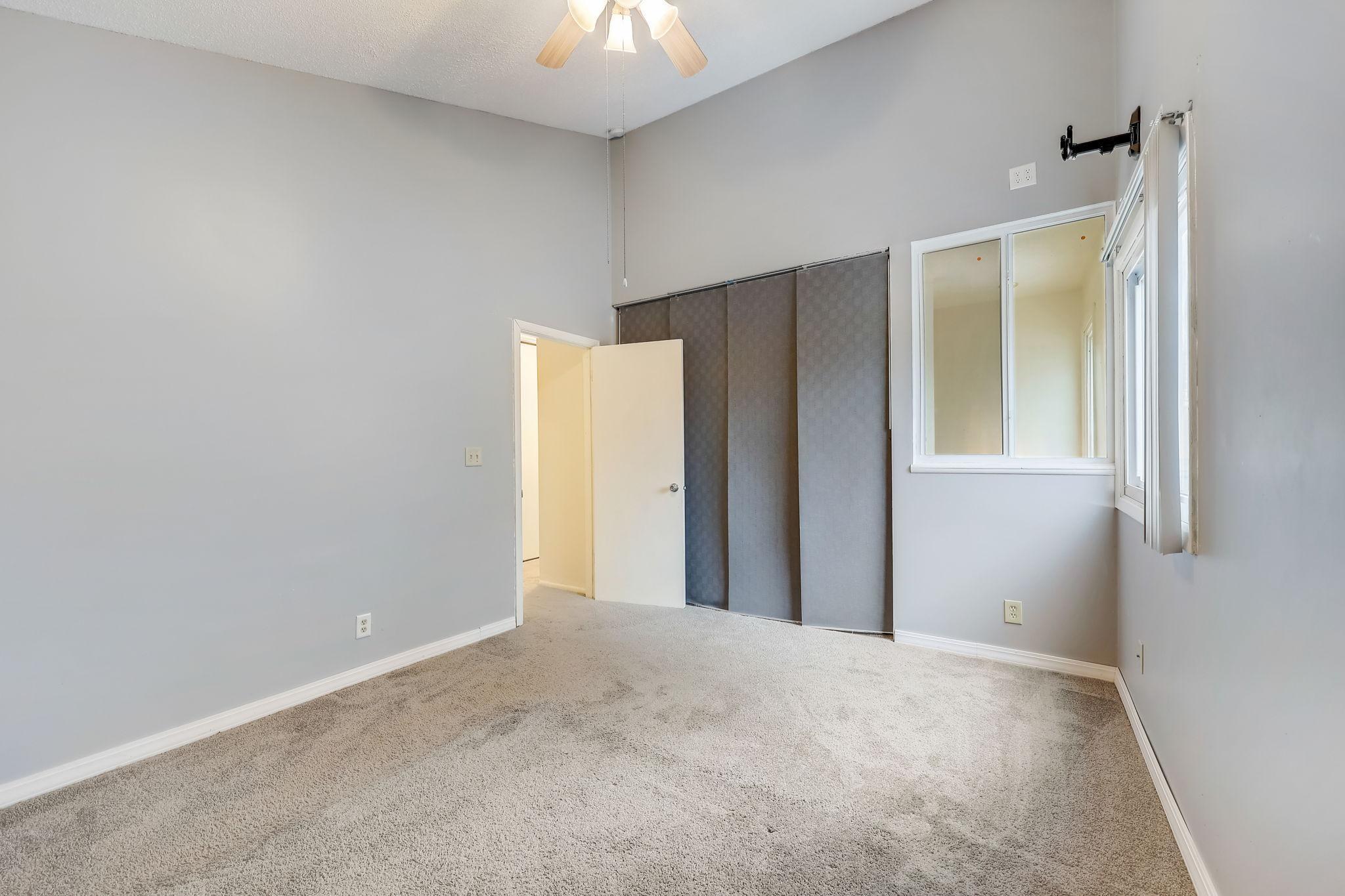 3967 Granada Avenue N