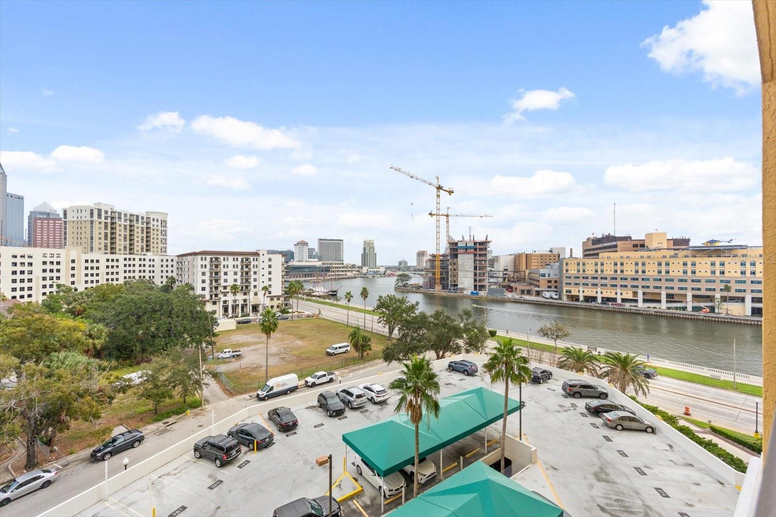 345 Bayshore Boulevard 706