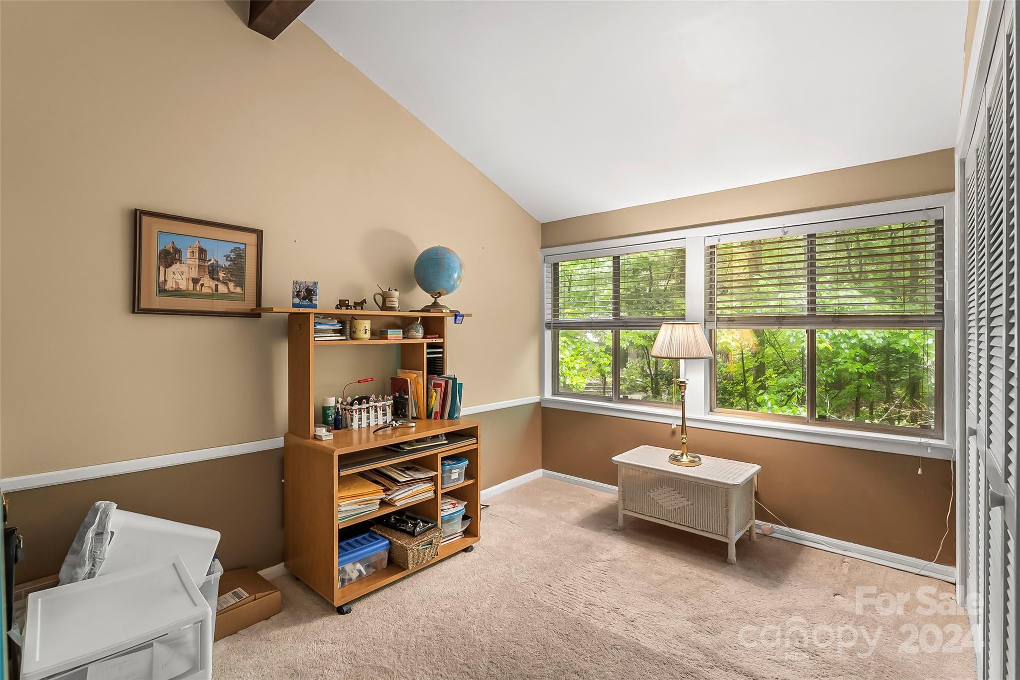 225 Camelot Drive