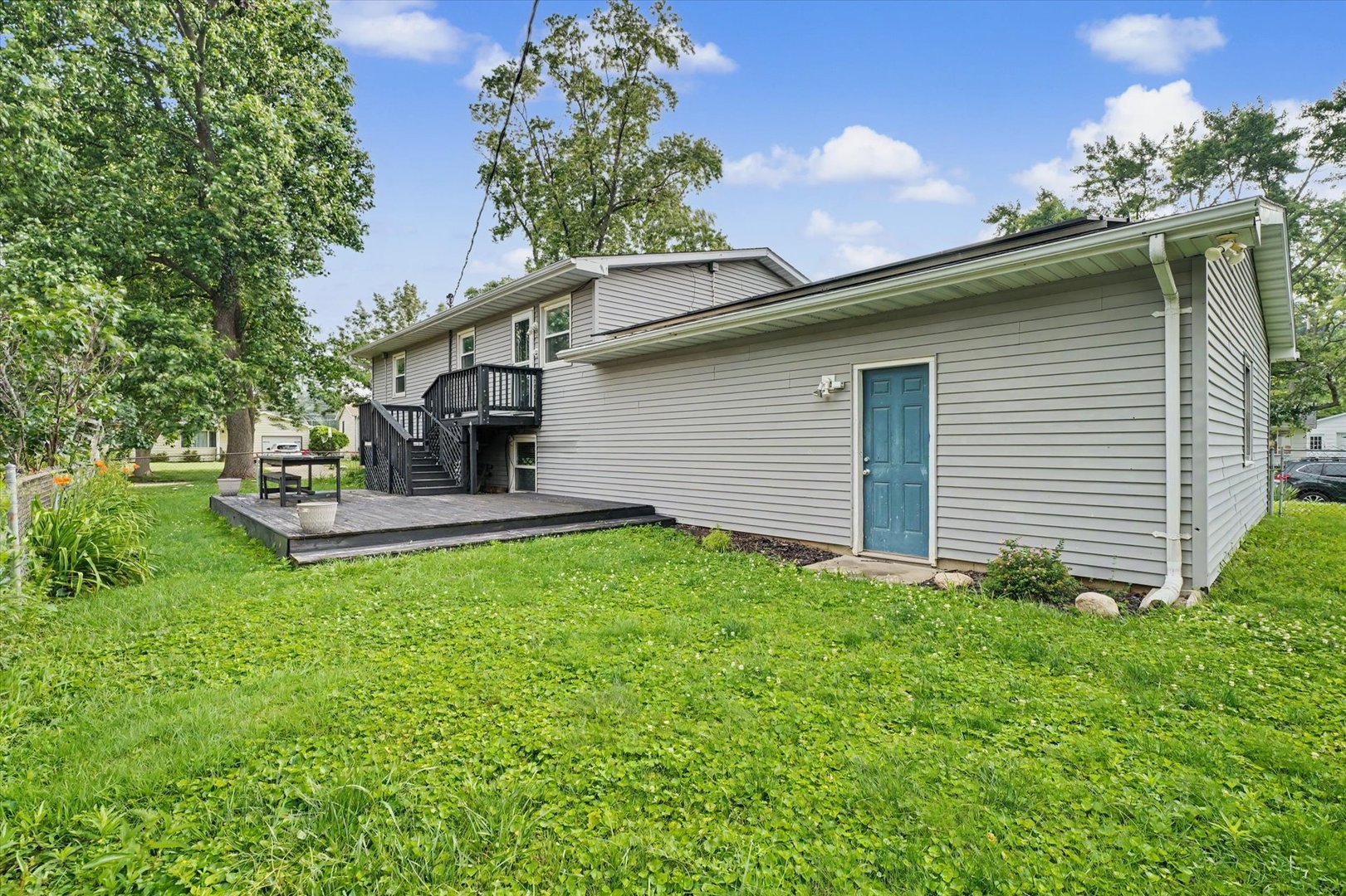 2401 Arden Drive