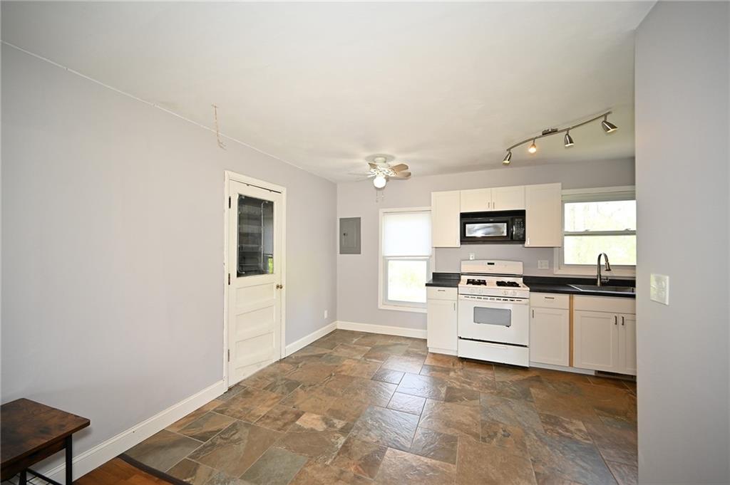 5142 N Corrington Avenue