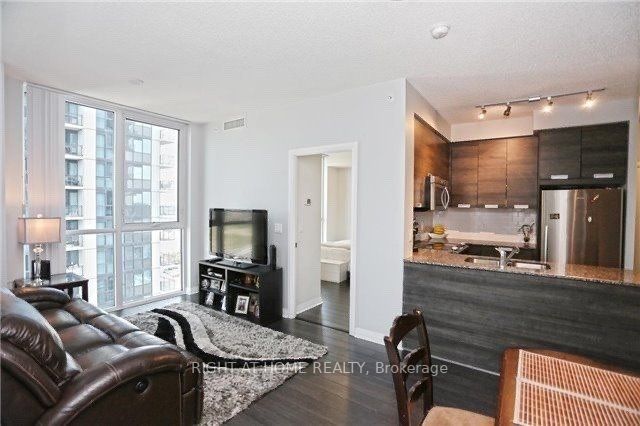 75 W Eglinton Ave 1309