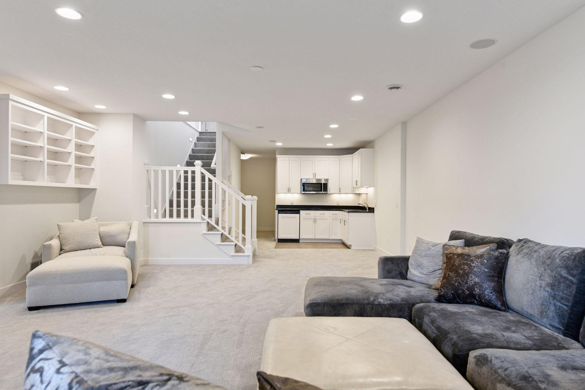 780 Bridgewater Drive