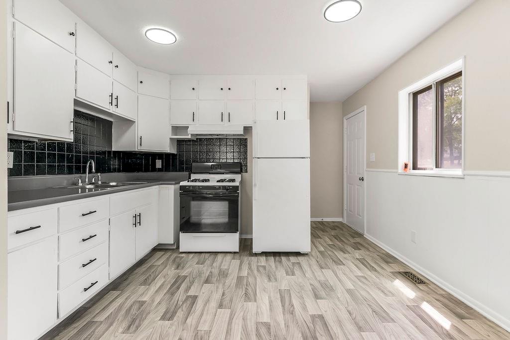 1607 N Cherokee Street