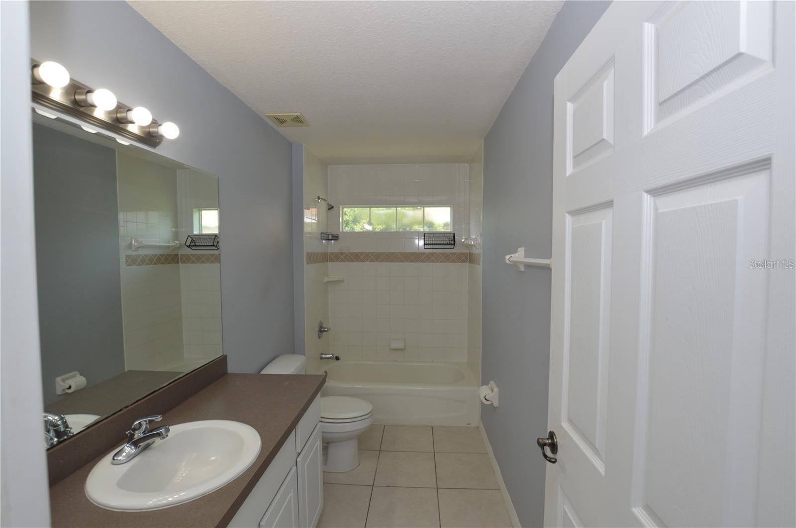 42 Farmsworth Drive B