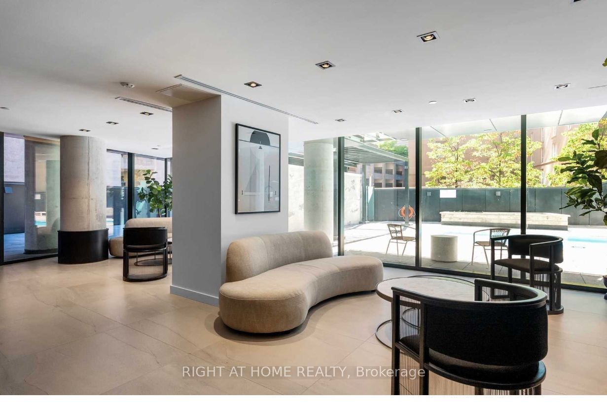 2A Church St St 2206