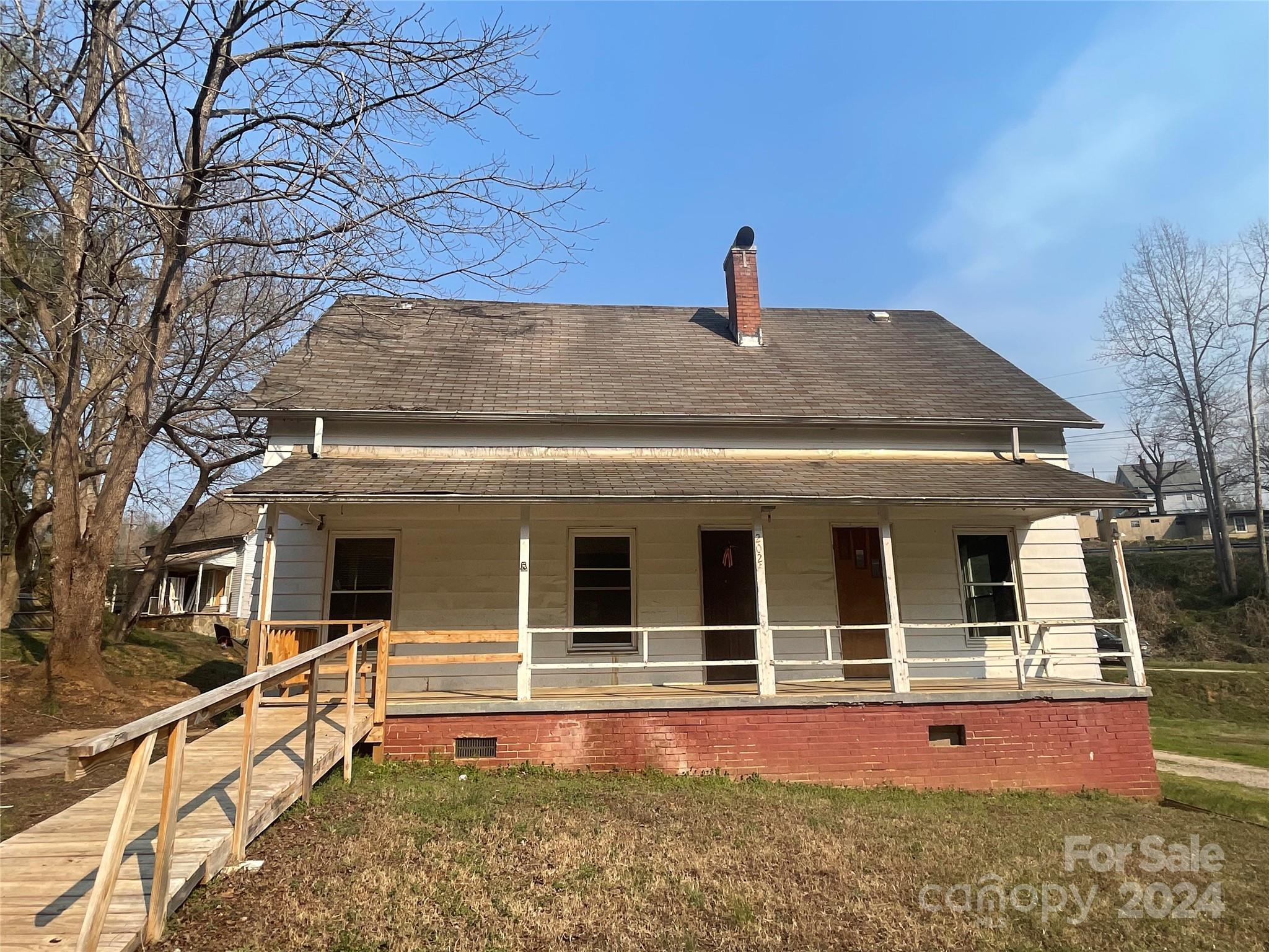 202 Hickory Street 21
