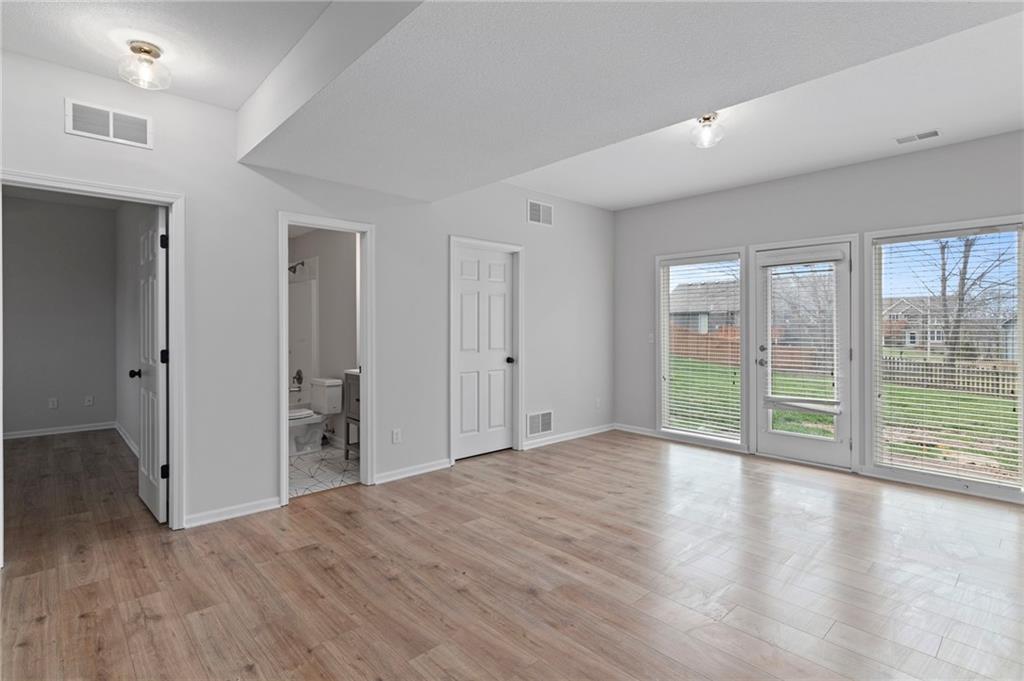 9212 N Garfield Avenue