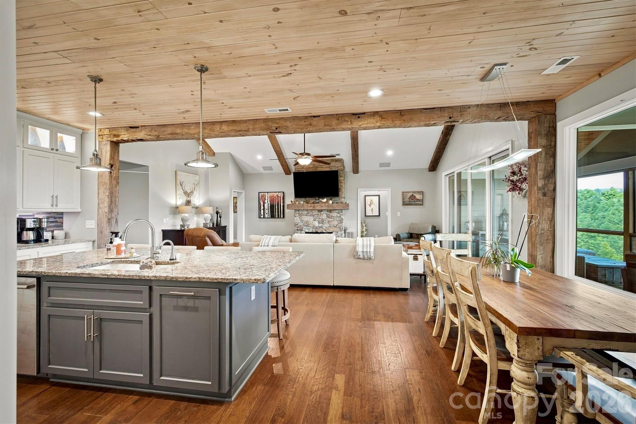 5504 Cedar Cove Way
