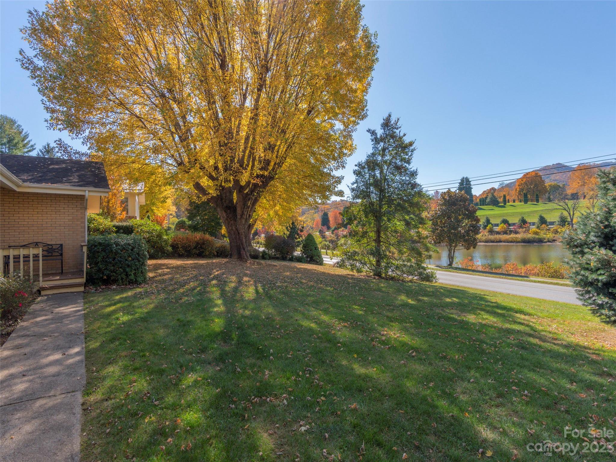 Residential for sale in Lake Junaluska, North Carolina, 4082759