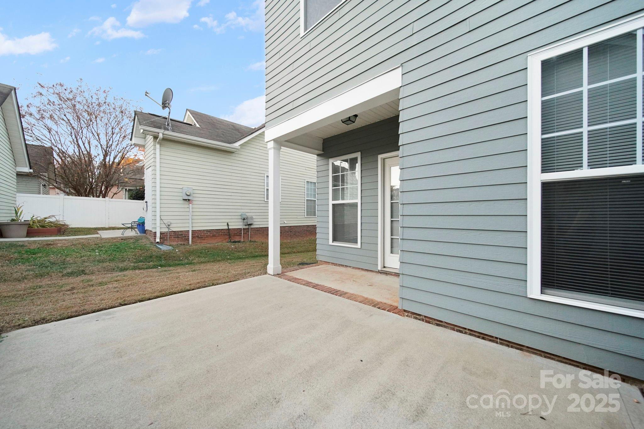 136 E Morehouse Avenue