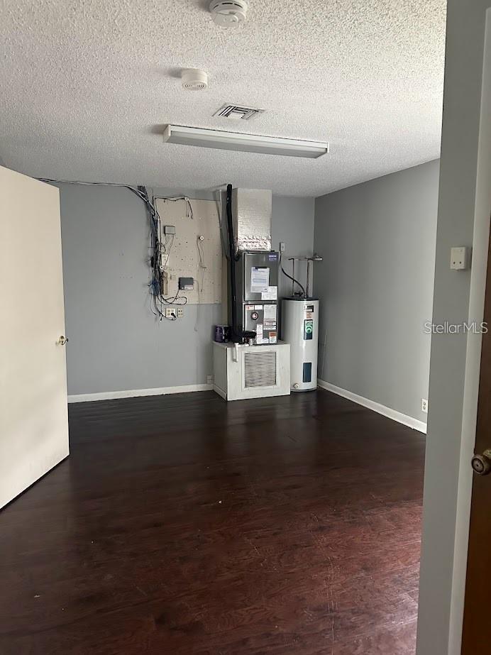 1905 SW College Road 1