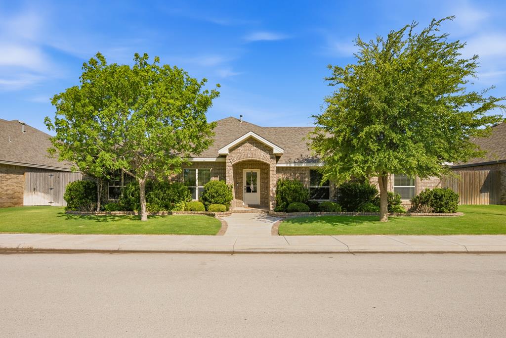 Welcome home to this beautifully maintained 4 bedroom, 3 bath residence featuring a bright, open floor plan that is ready for everyday living and entertaining.  Filled with natural light, the spacious living areas flow seamlessly into the bright, open kitchen and dining area!  The generous master suite offers a private retreat, while the additional bedrooms provide flexibility for family, guests or home office.  Move-in ready and thoughtfully cared for, this home is waiting for new owners.  Call today for your private showing!!