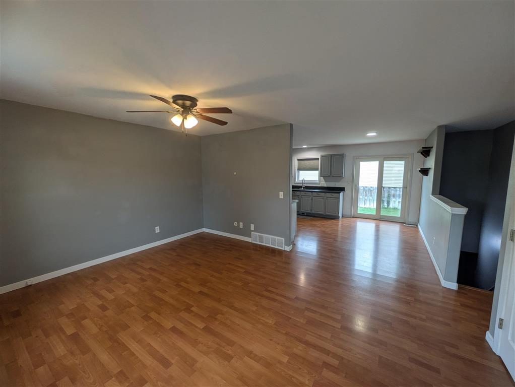 691 Oakwood Dr