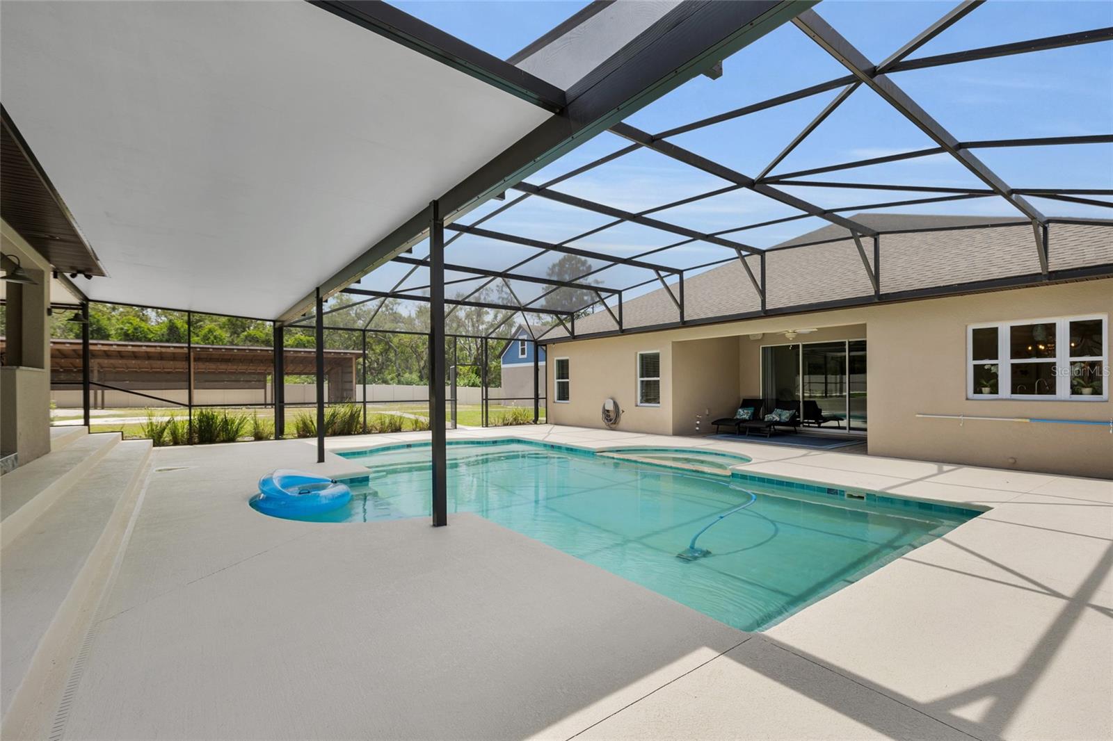 3055 Wolf Branch Rd