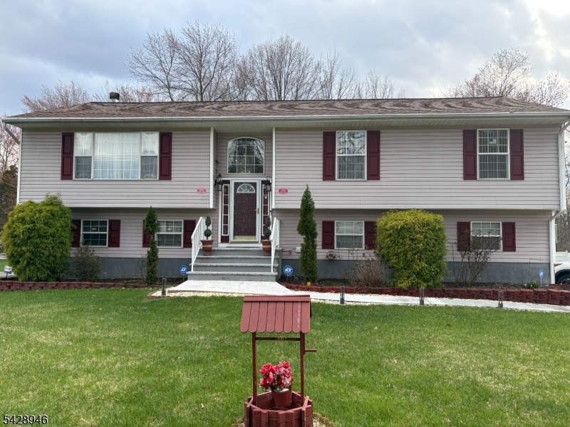 276 Edwards Rd