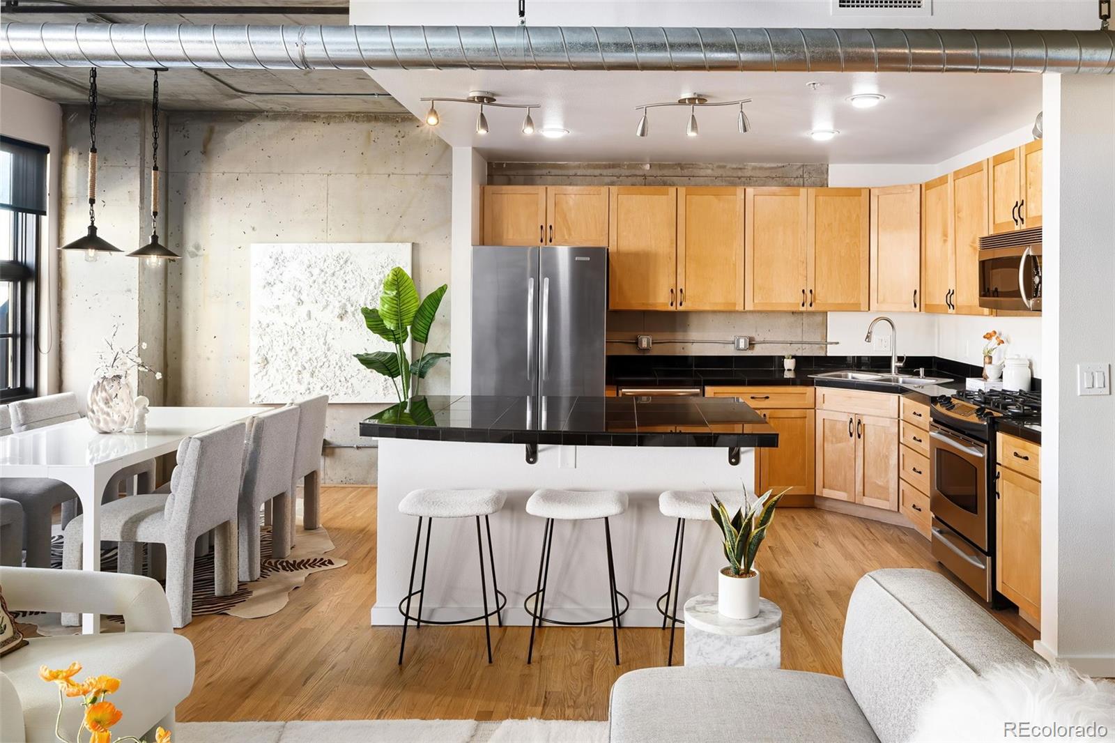 1860 N Washington Street 407