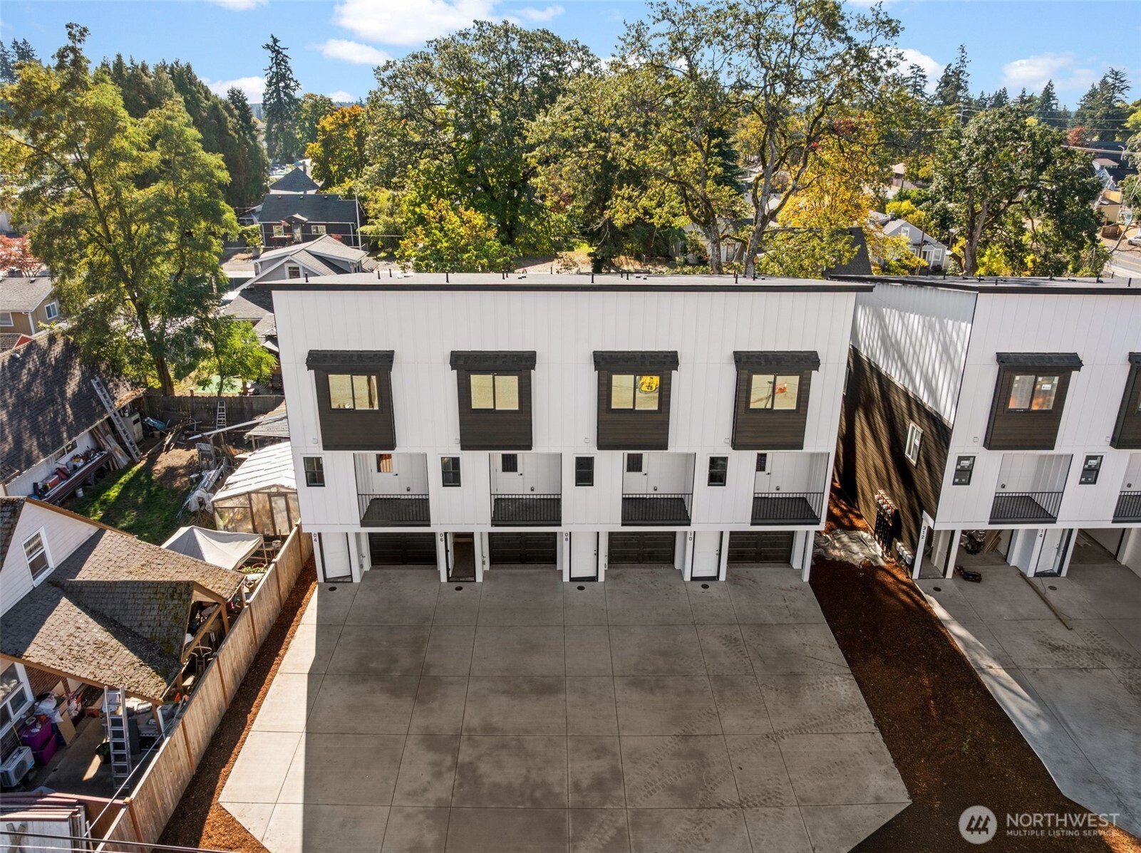 312 118th Street S 4