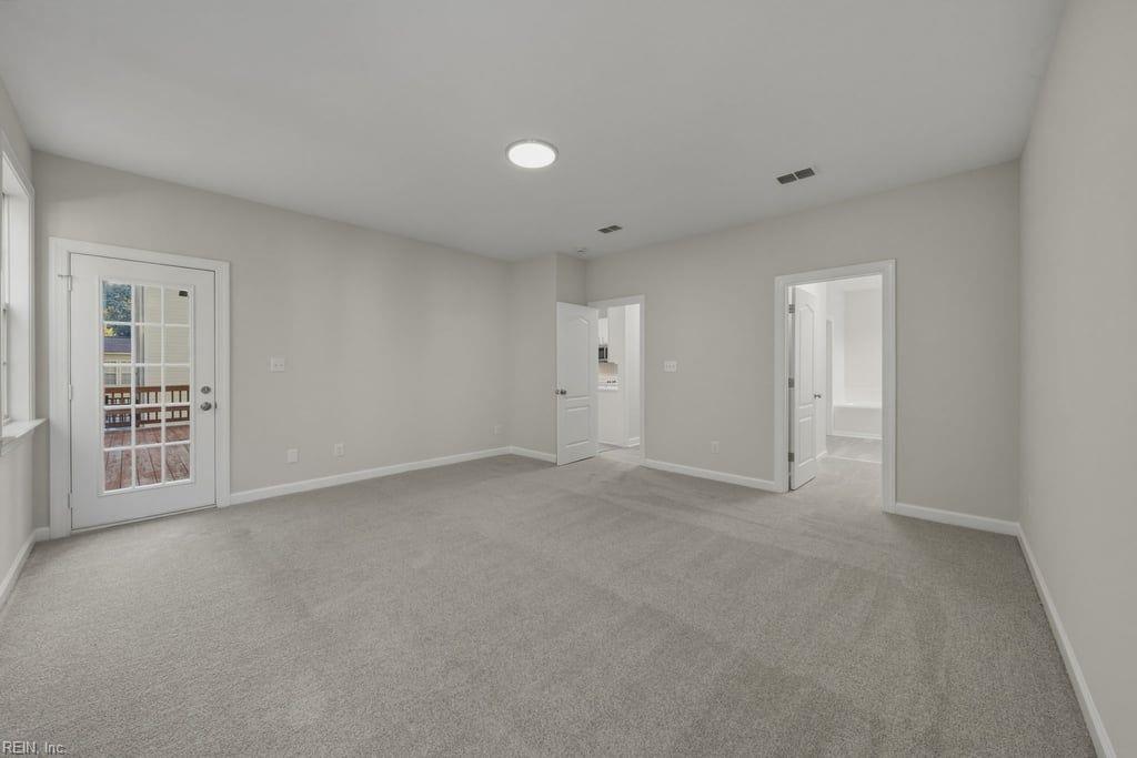 2820 Castling Crossing