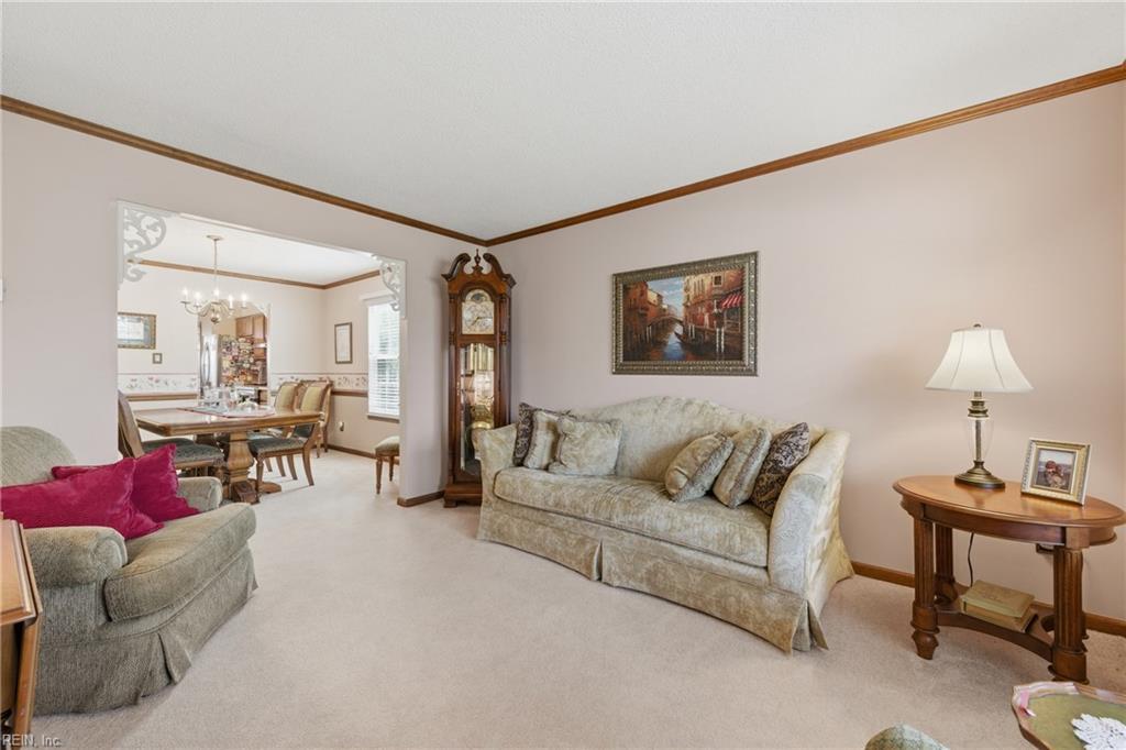 1112 Whitewater Court