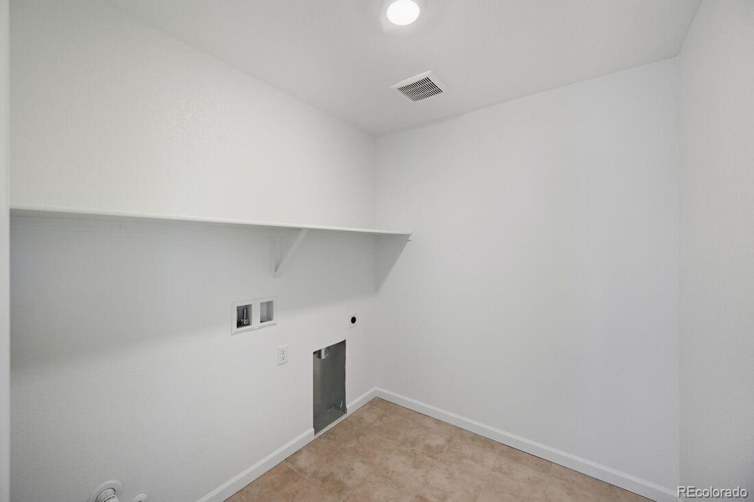 16857 W 92nd Loop