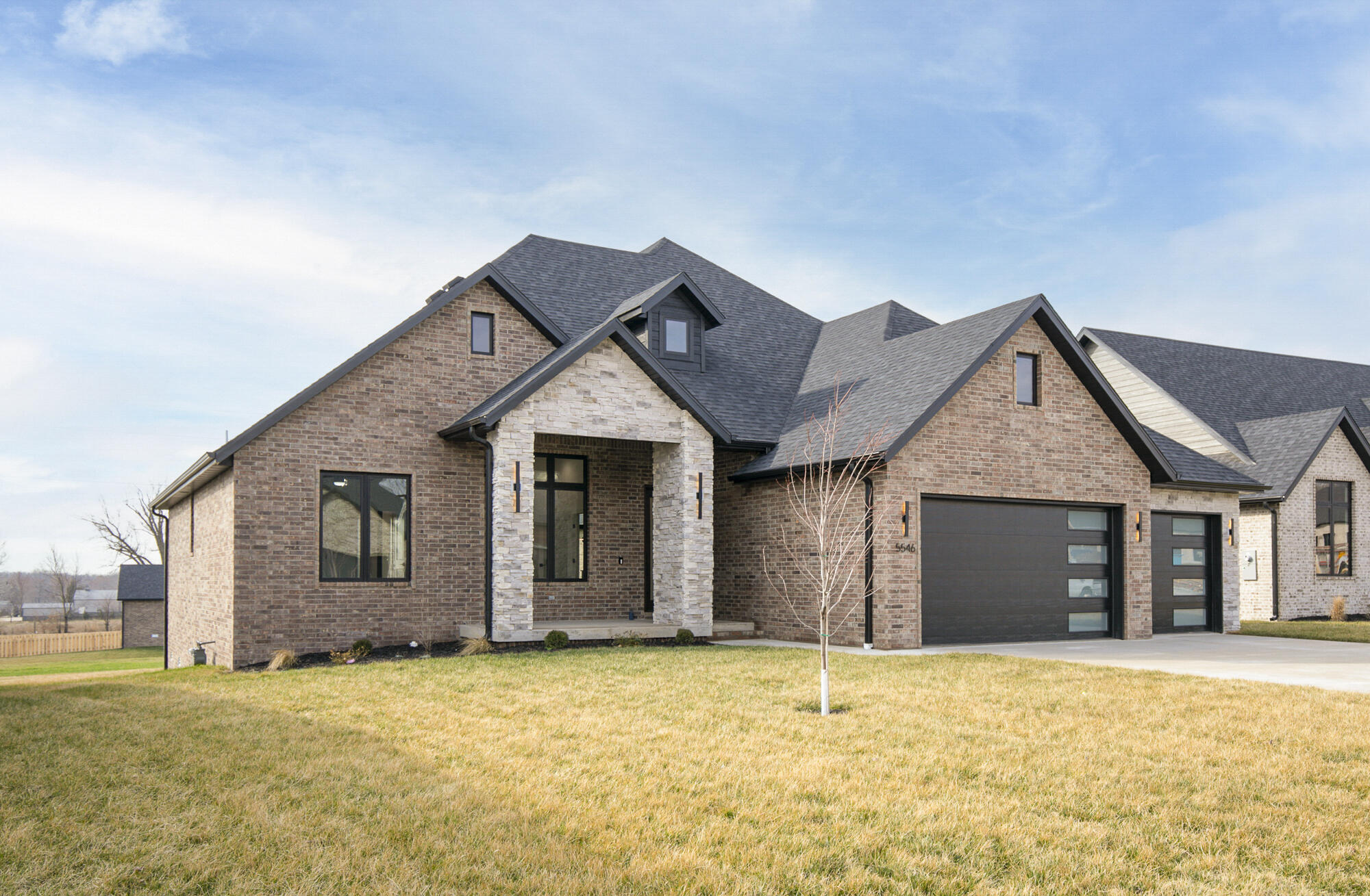 5546 E Cavalcade Lane
