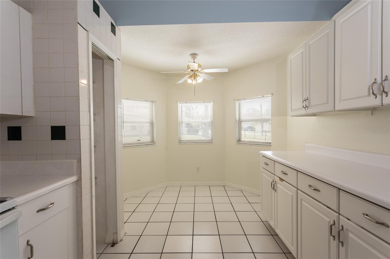 72 Prattwood Lane