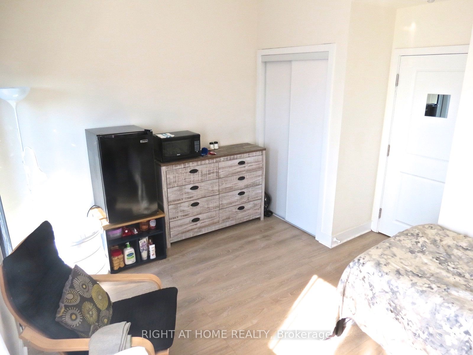 70 William Duncan Rd
