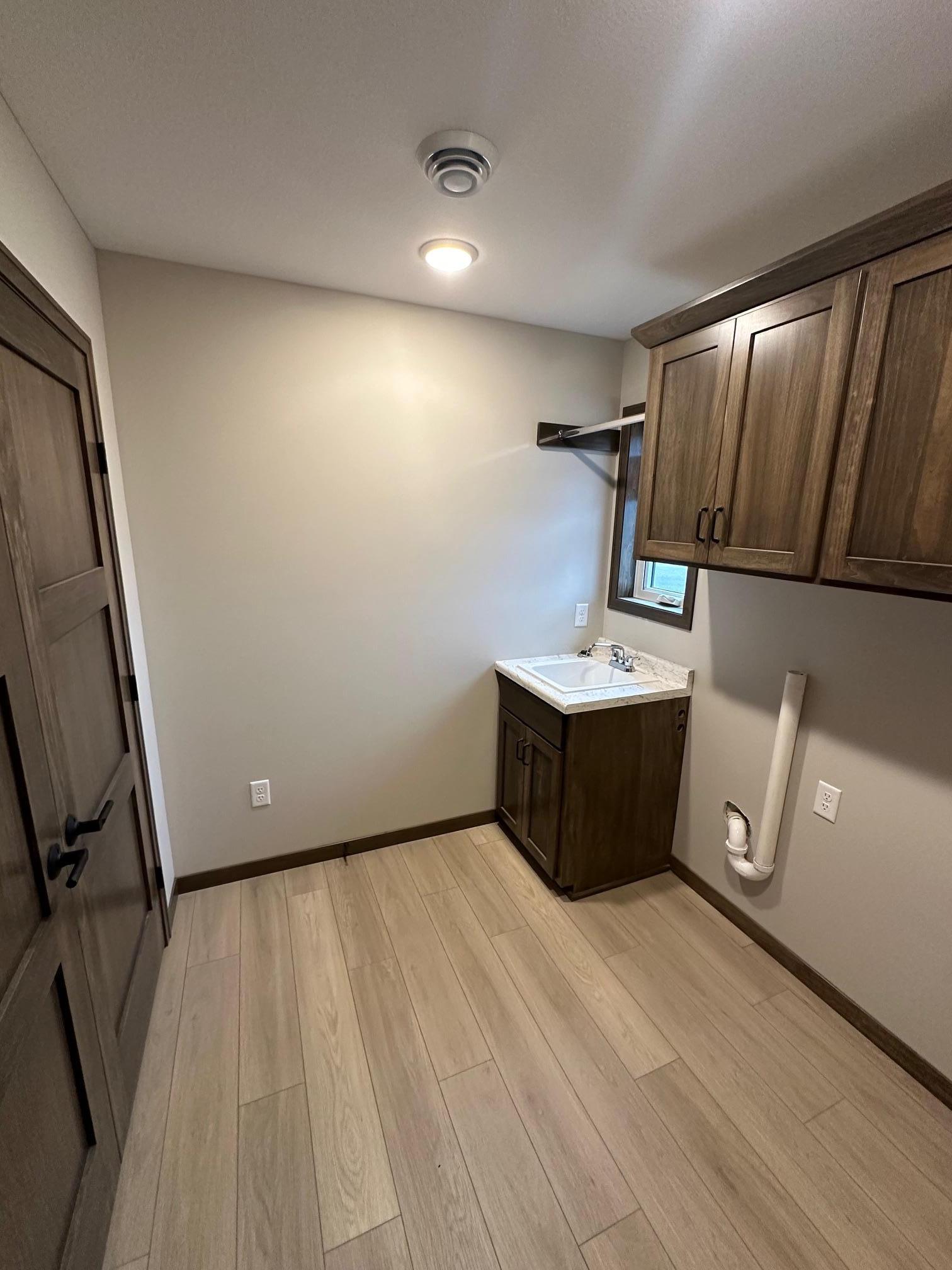 1701 Knottingham Drive