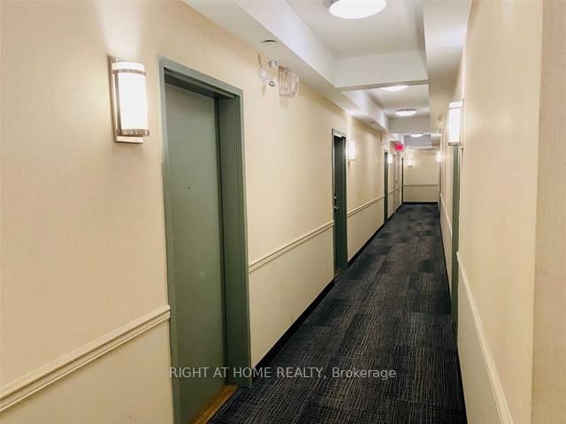 5150 Winston Churchill Blvd 212