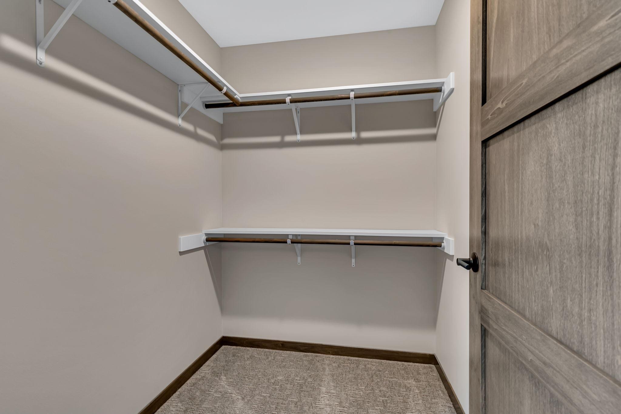 1701 Knottingham Drive